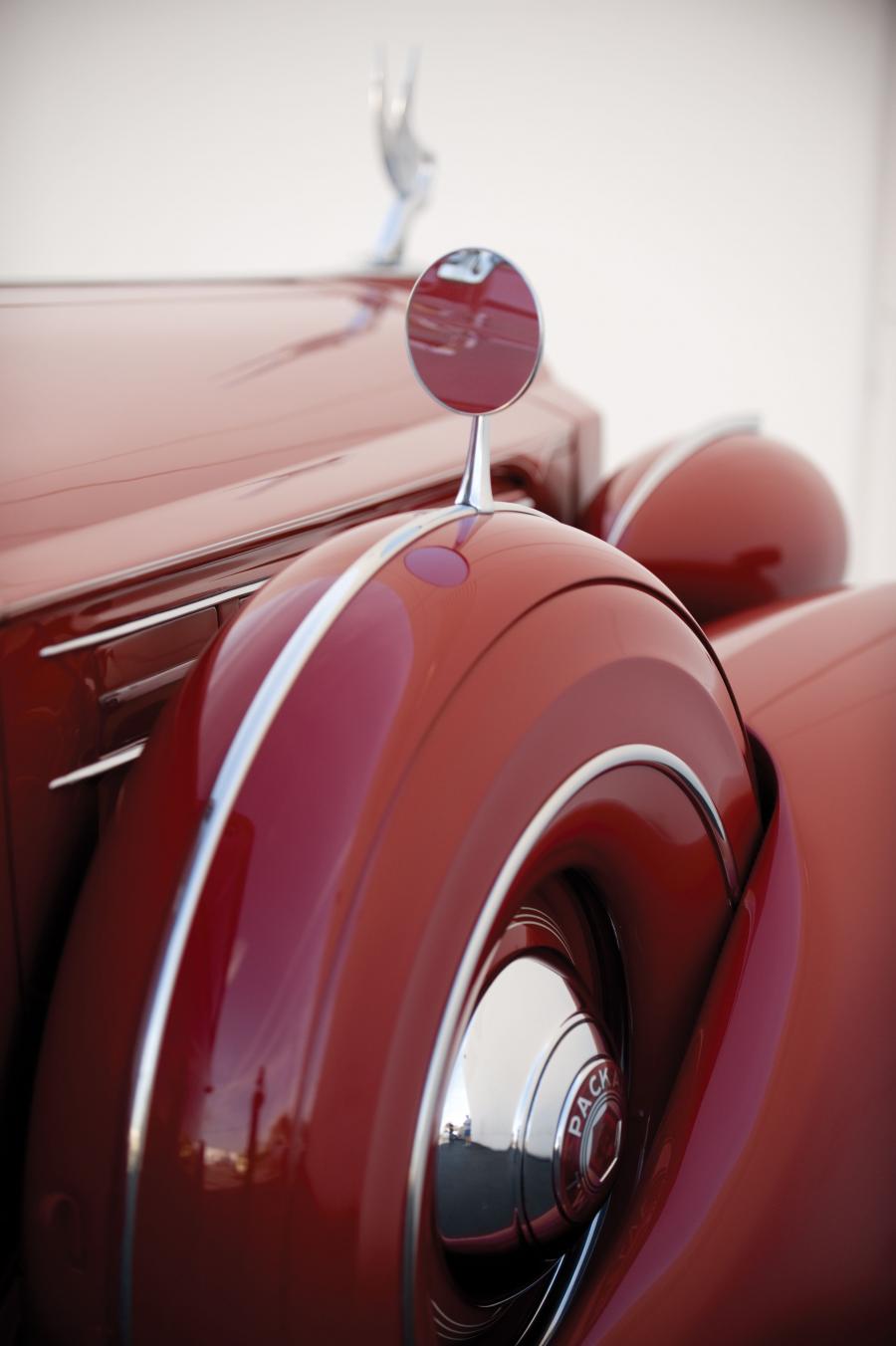  Packard Twelve Victoria Convertible 1938 года  (фото 4 из 12)